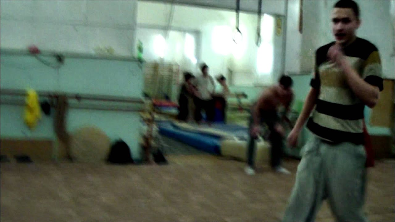 3RUN BROTHERS SAVINS | old practice in the hall