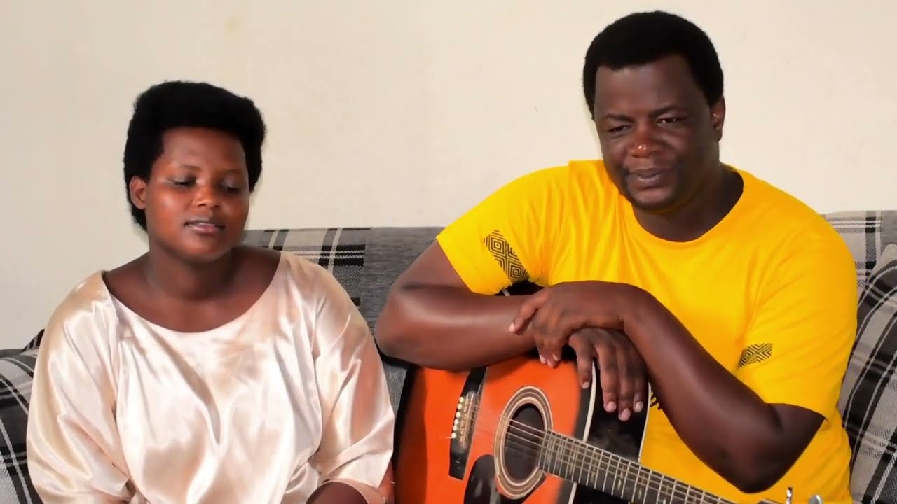 Wuuw//Igitambo cy'amaraso Song//Bikem and Mam Amigo Challange//Mbazaniye Impano idasanzwe