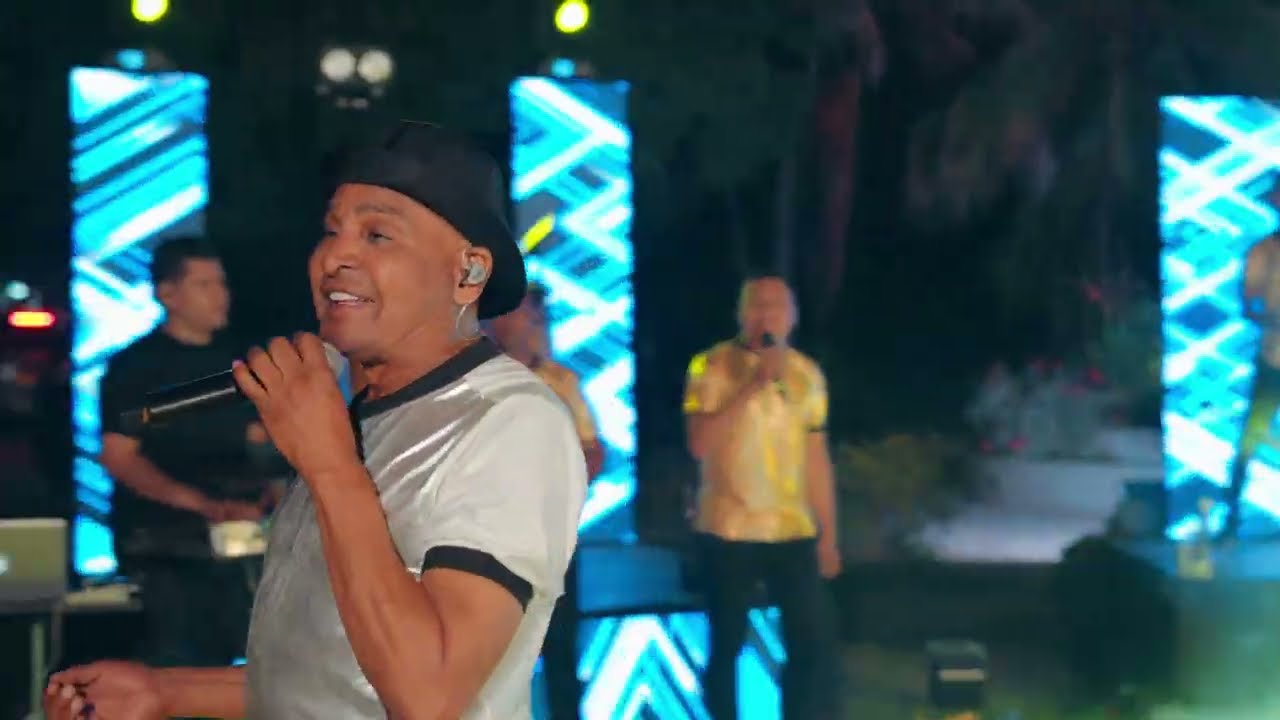 Aunque Mal Paguen Ellas - Farid Ortiz (Live)