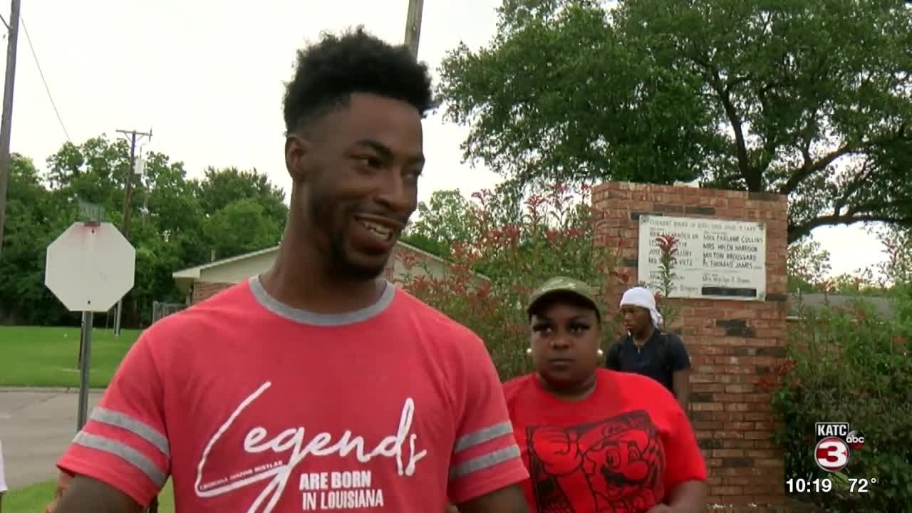 New Iberia community host water gun fights with a positive message