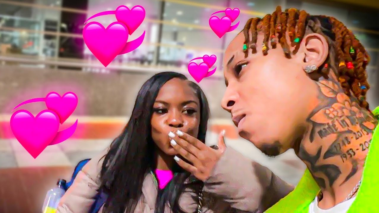 LINKING TRACK STAR FIRST TIME.. *she kissed me*