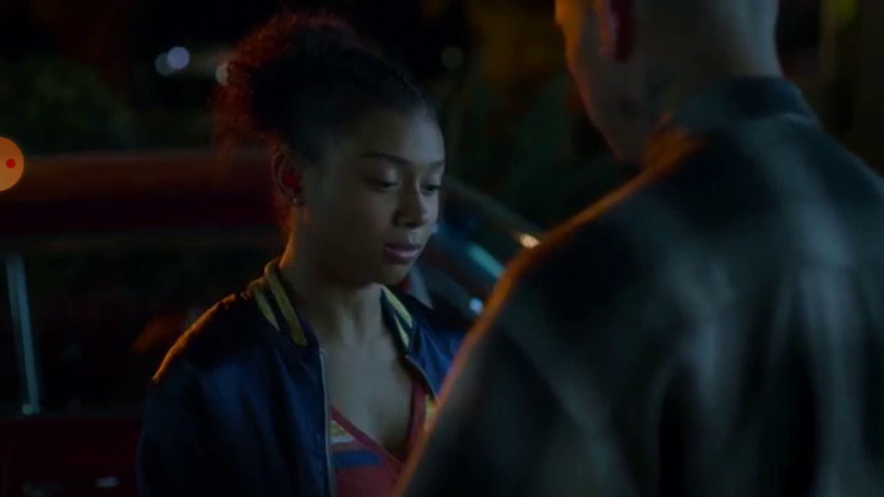 On My Block S3 E3 Monse kiss Spooky