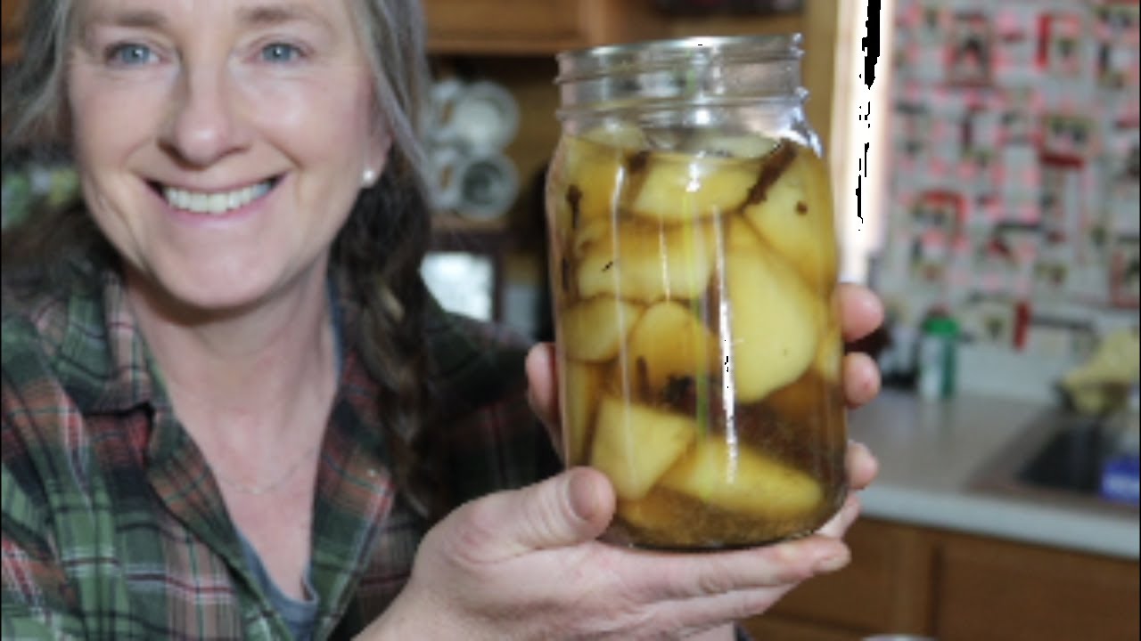 Pickling Pears | Preserving food for the Pantry