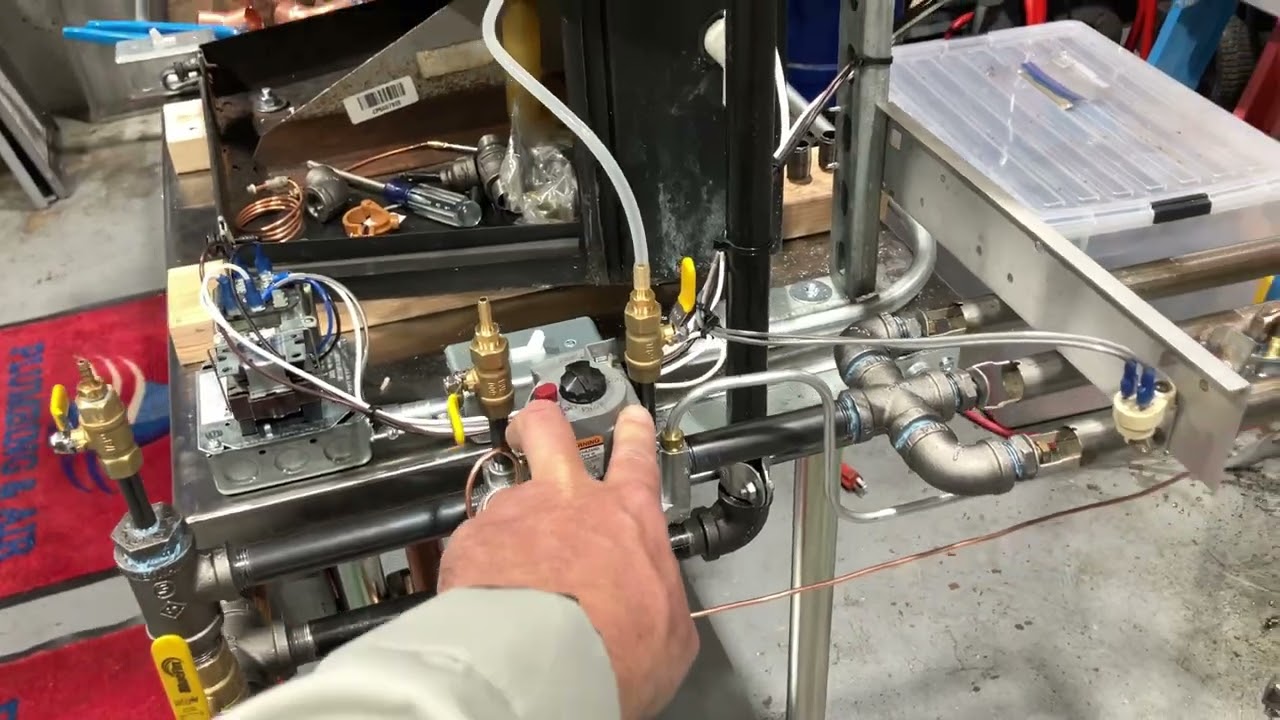 1 Understanding Standing Pilot Gas Valve Operation - How a Thermocouple Keeps the Pilot On