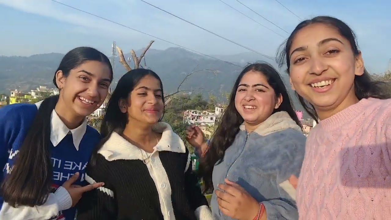 Day outing with my sisters and freind 🤌✨#youtube #vlog #santa #christmas #goviral #funnyvideo