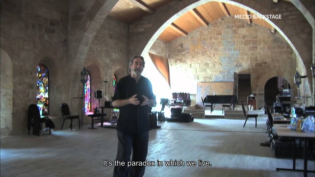 Savall Mezzo backstage