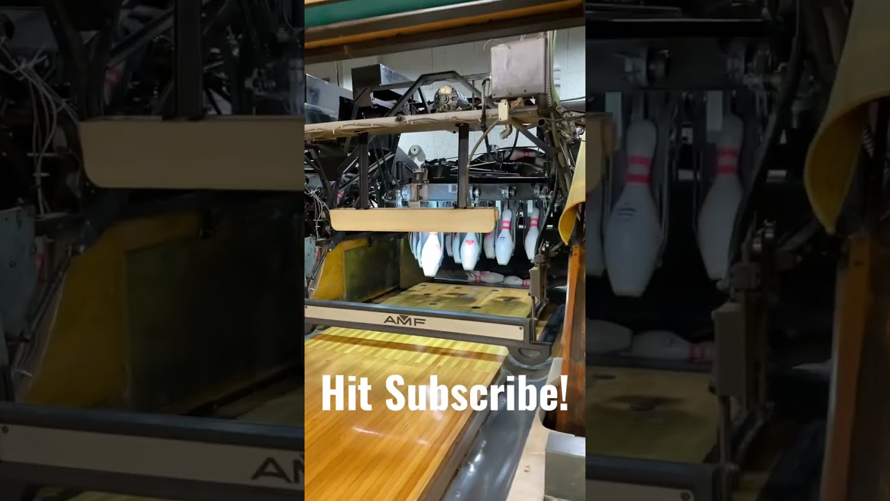 Old-School pinsetter in operation! #shortsyt #shortsfeed #bowling #vintage #machines #machinery