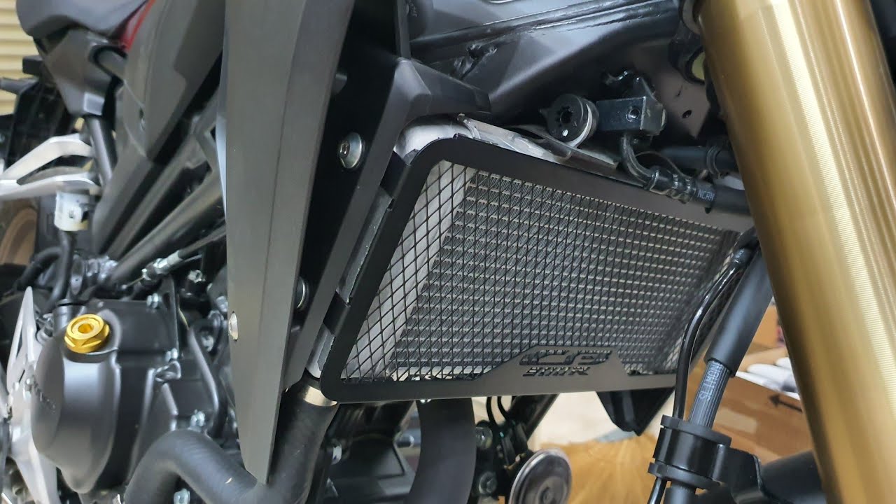 HONDA CB300R | Cách Gắn Đồ Bảo Vệ Két Nước - VietNam Motorcycle.