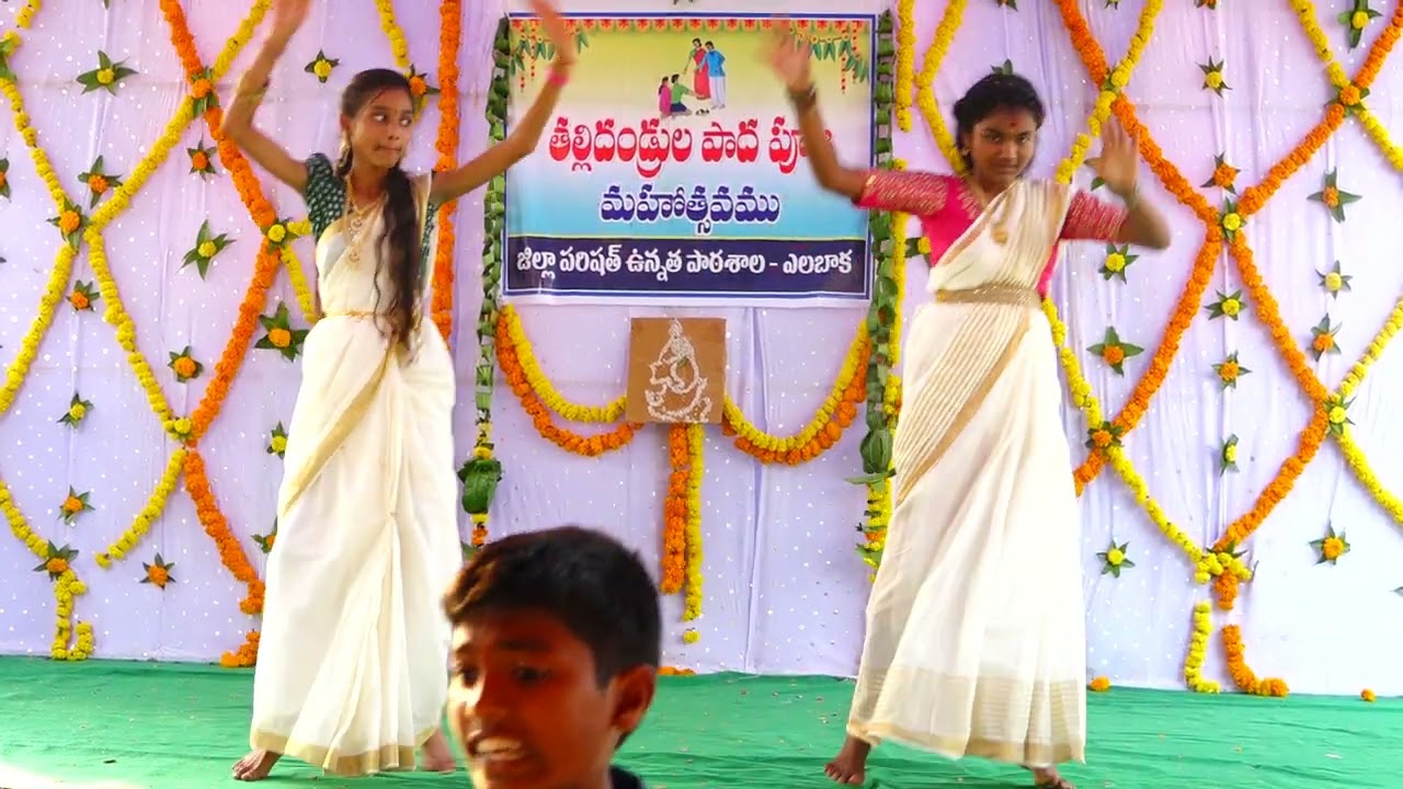 A performance by Srivarshitha &Prasanna