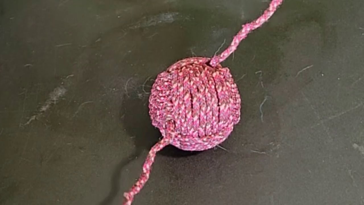Making A Monkey Fist  For a Self Defense Tool Or A Meteor Hammer