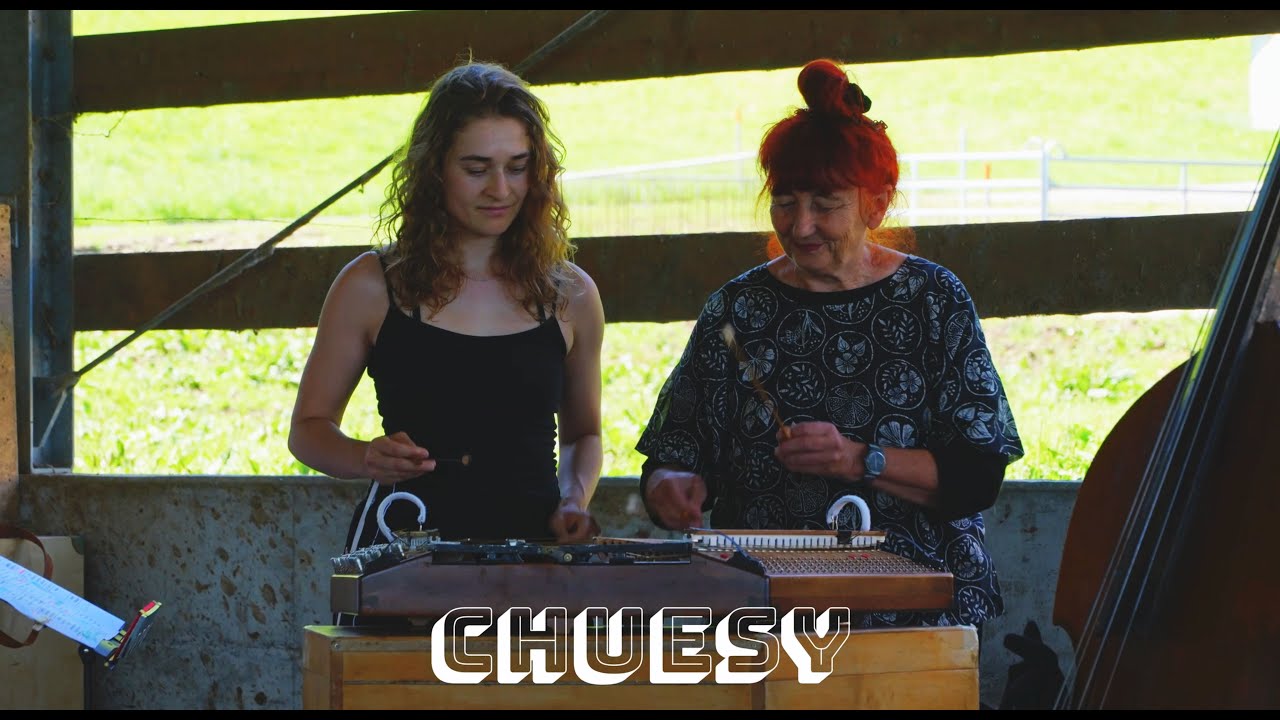 CHUESY eine musikalisch-tänzerische Begegnung mit der Kuh
