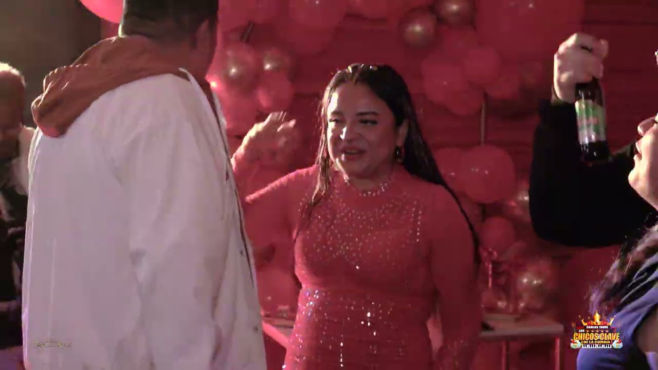 CREES TU -  LOS CHICOS CLAVE DE LA CUMBIA...FELIZ CUMPLEAÑOS 