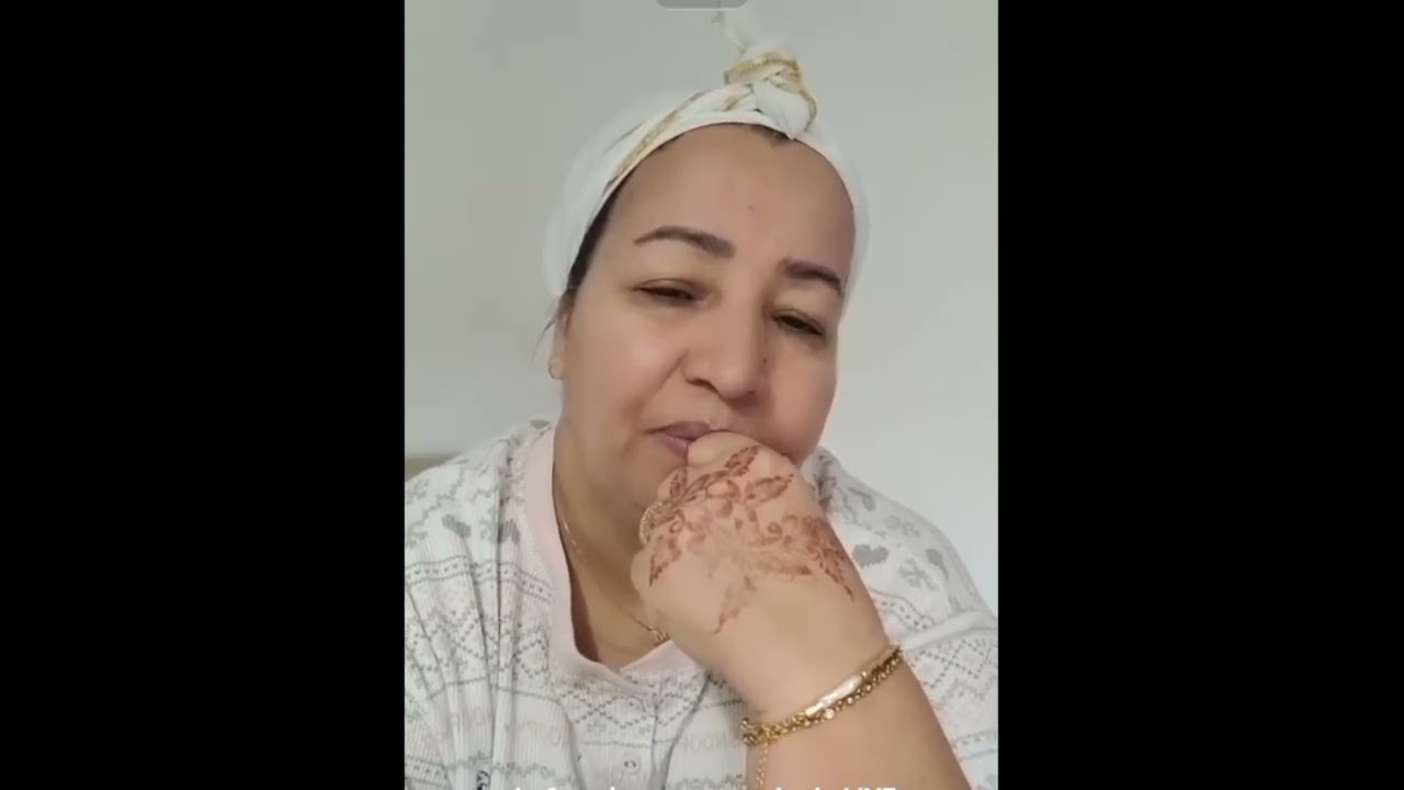 راجلي كيشخر بزاف🤔مشيت لبيت آخر وخليتو😱كنتجمعو وقت لعلاقة🙄مقدرتش نصبر على صداع😱