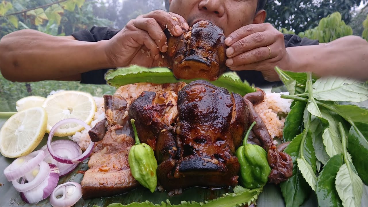 EATING PORK ! THE BIGGEST PIG NOSE I'VE EVER EATEN || NAGA STYLE&nbsp; MUKBANG