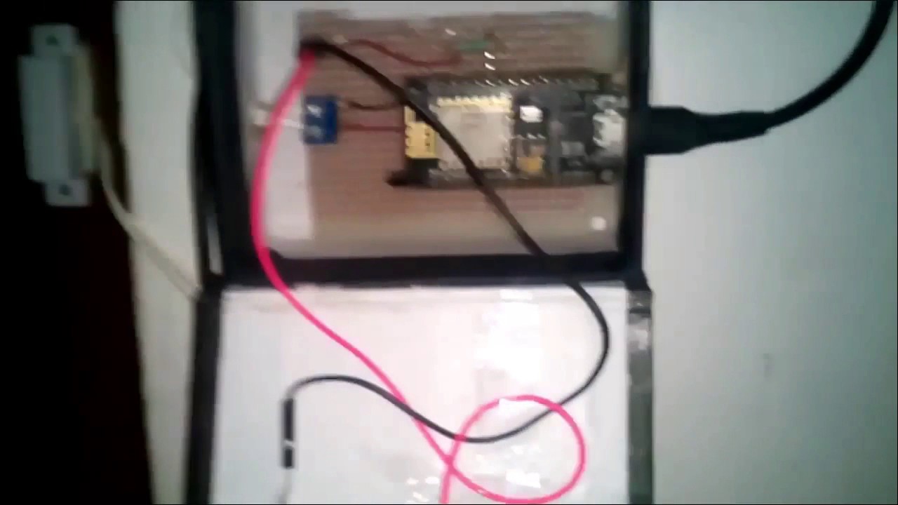Sensor Pintu dengan Push Notification esp8266
