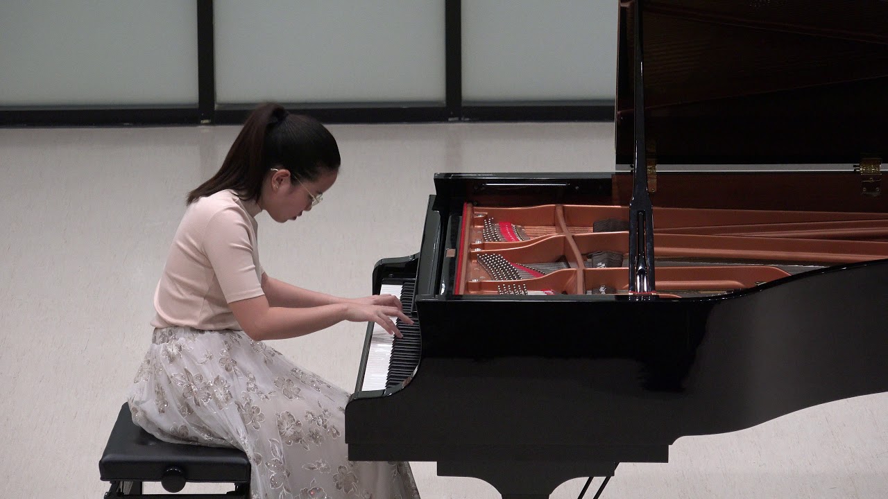 Suite No.7 in G minor, HWV432 / VI.Passacaglia : George Frederic Handel by Kwanchanok Isarathikul