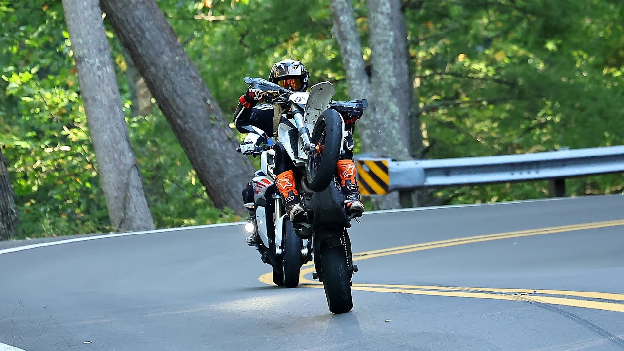 FS450 Hooligan Ripping Tail of The Dragon | 4K POV
