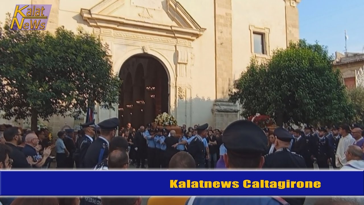 Mineo, l'ultimo tributo ai tre agenti polizia penitenziaria morti nell'incidente sulla Ss 385