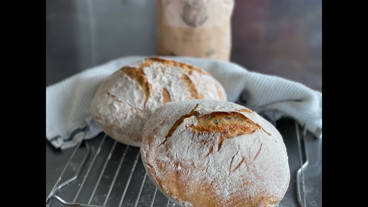 Kalljäst bröd i gjutjärnsgryta