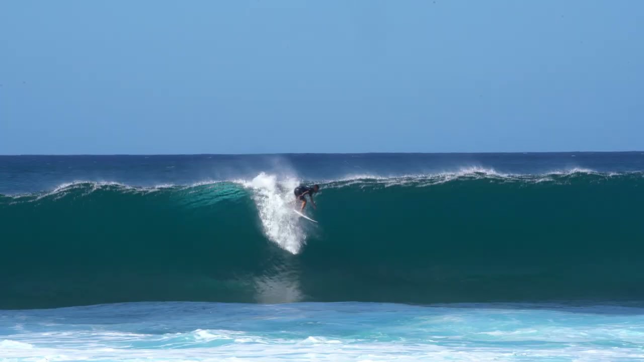 Would you surf these waves at PIPELINE?! *Raw footage*