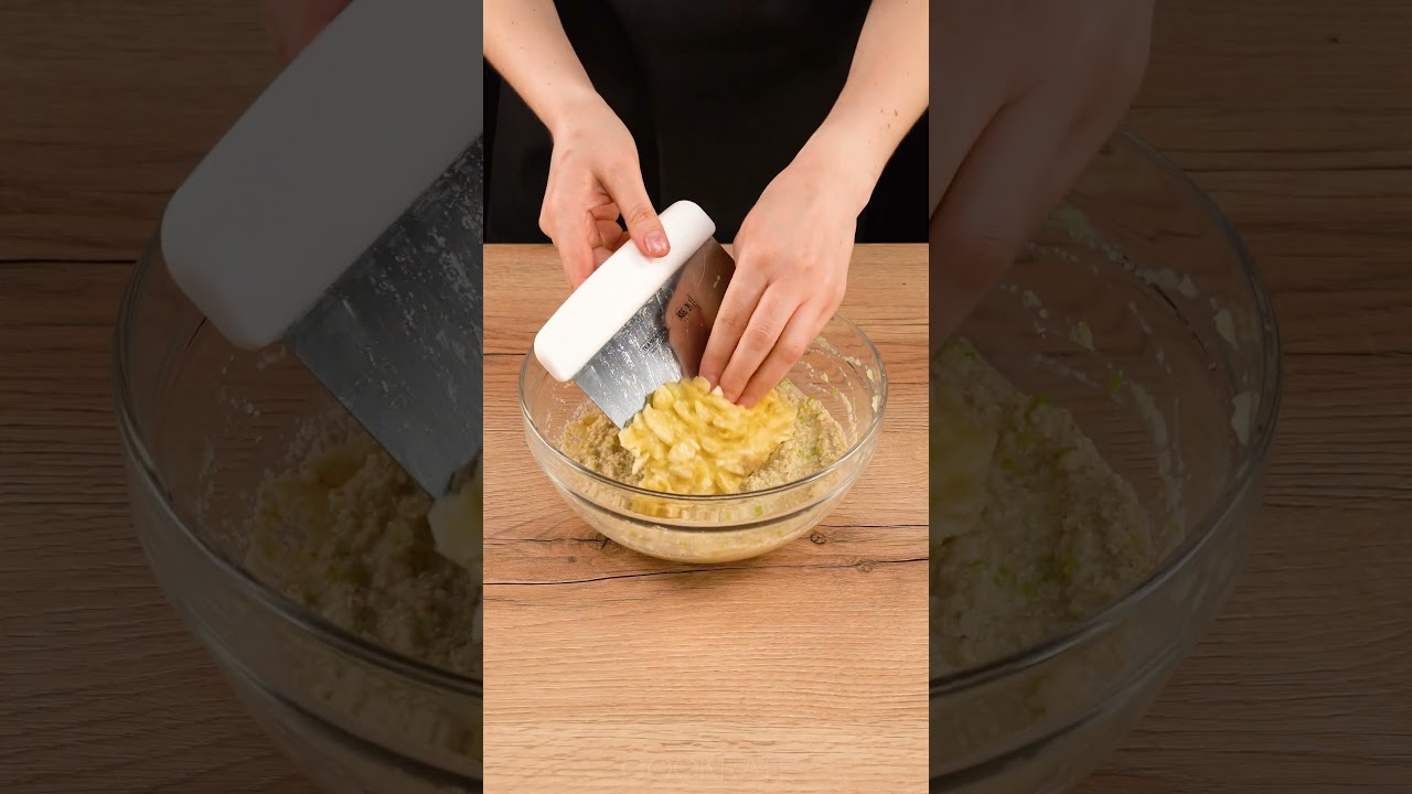 Nur 2 &Auml;pfel und Haferflocken. Dieses Dessert schmilzt auf der Zunge