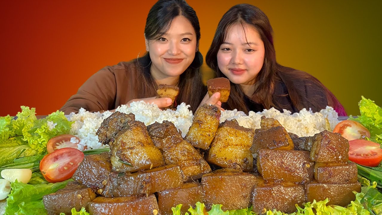 Sister Fun Talk & Meghalaya Storytime 😄 | Juicy Pork Belly Mukbang!