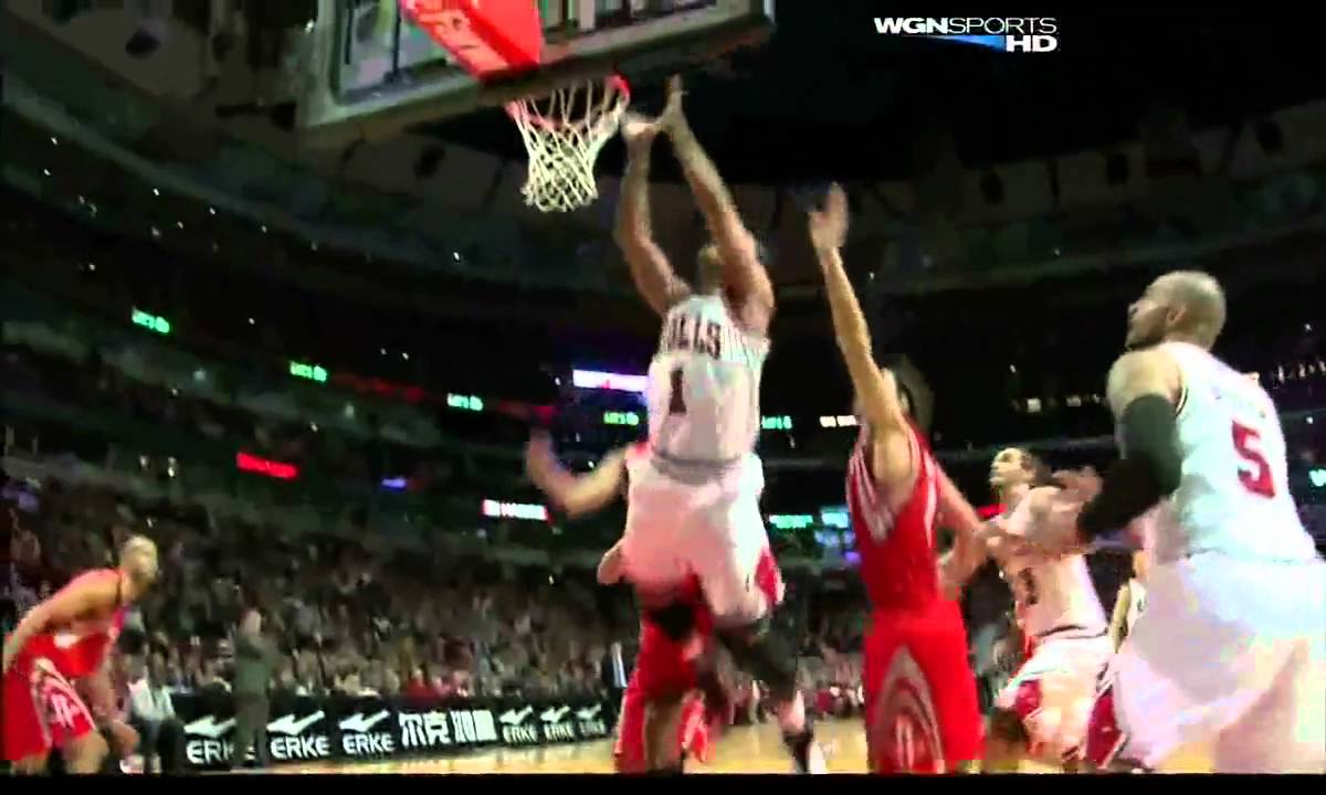 Derrick Rose & Boozer Highlights vs Rockets (12.4.10) [HD]