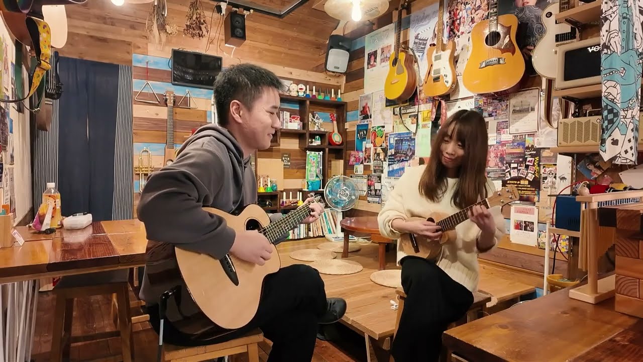 上を向いて歩こう/小松ひかるさん×poenomi@カフェのちオンガク室