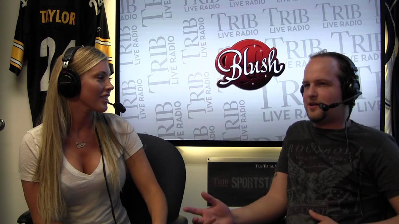 Samantha Saint In-Studio
