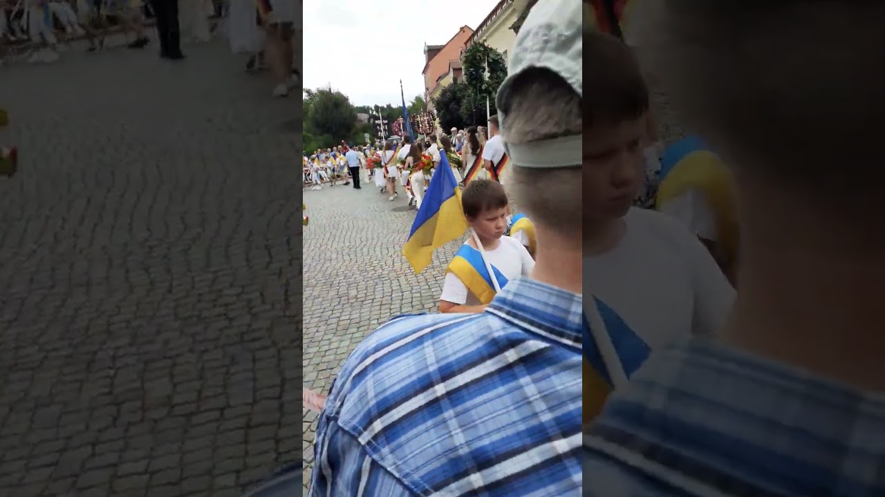 forstfest Umzug 2024 am Montag den 19.08 in Kamenz es war fantastisch👍👍🥳🥳🎷🎷🎸🎸🪗🪗🪗