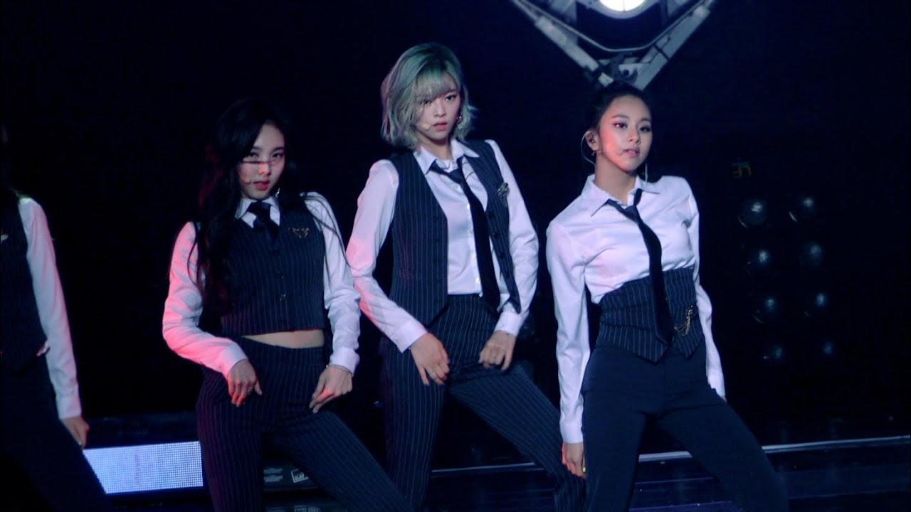 180518-20 TWICELAND ZONE 2 : Fantasy Park VALENTI  정연 직캠