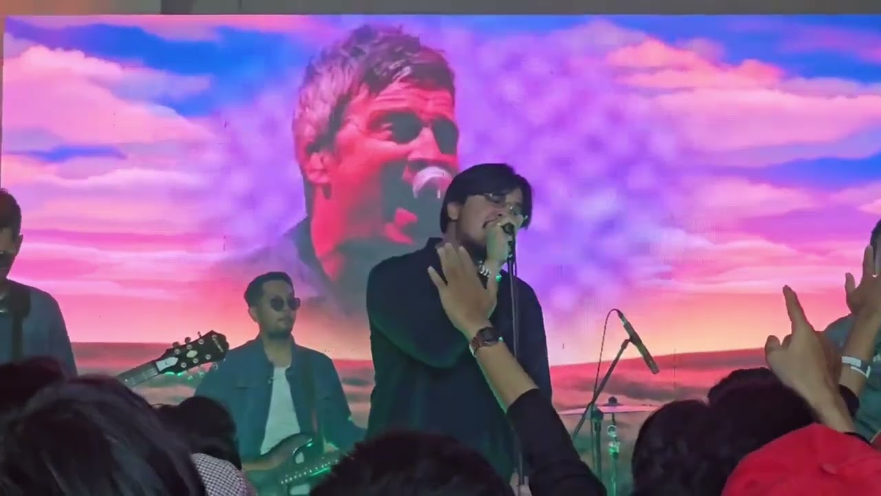 Whatever - Magicpie Featuring Bilal Indrajaya | Live at Makmur Bahagia, Kemangchester