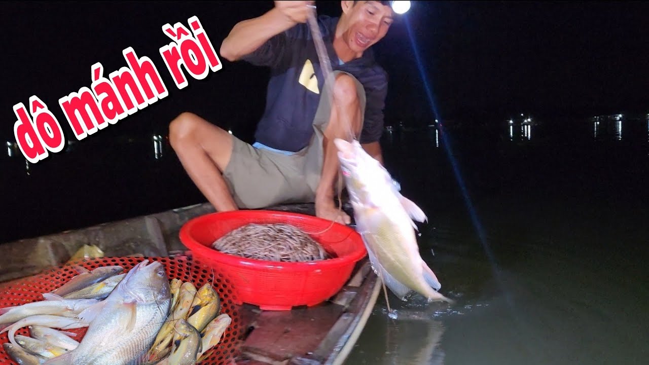 Nhí Xanh Mặt Khi Xảy Con Cá, Bà Cậu Thương Cho Lại Con Cá To Đùng | #66TV #fishing