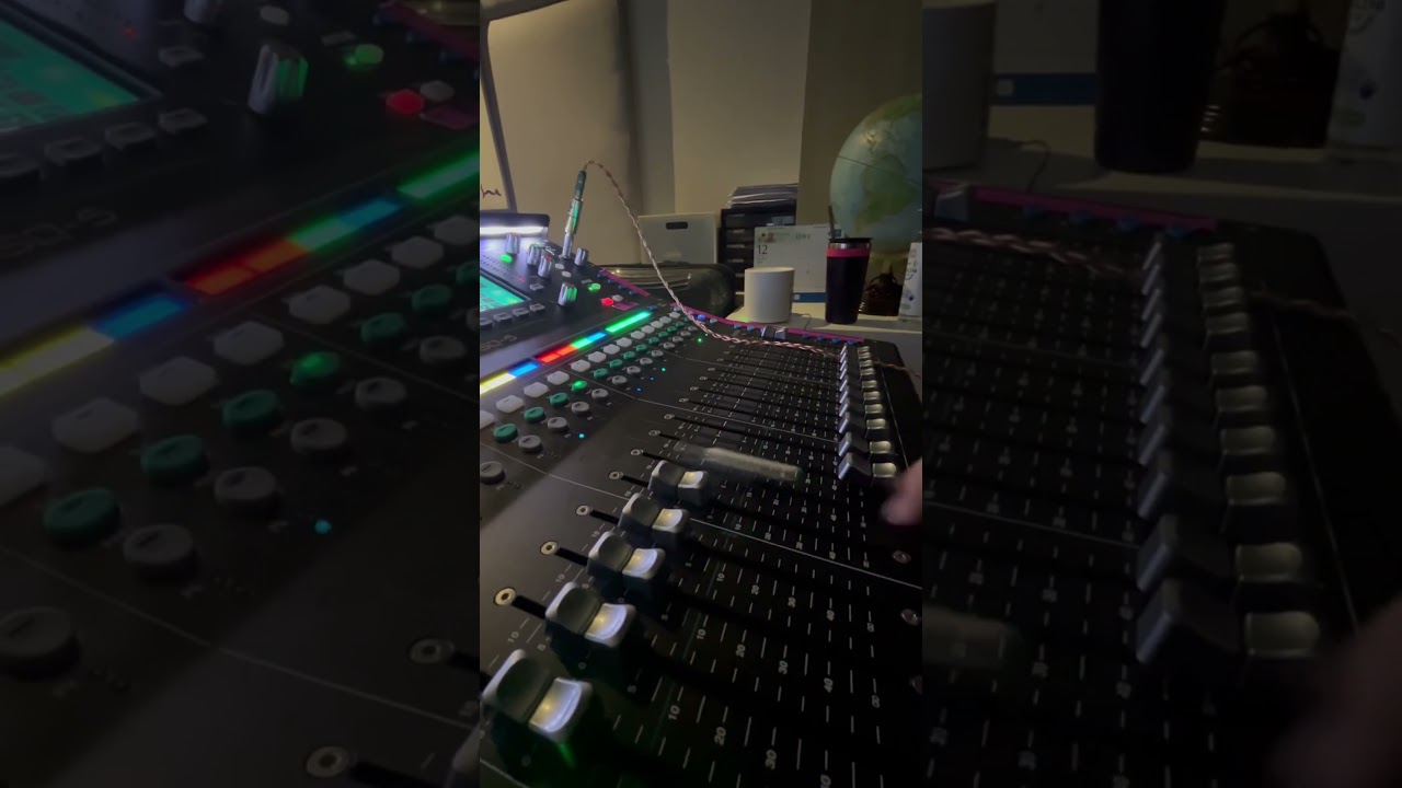 Reset Fader on allen&heath Sq-5 #music #rock #live #allenandheath #mixer #audioengineer