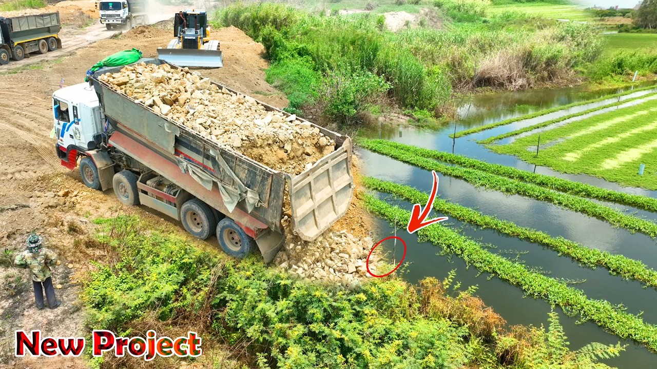 Exciting NEW ZONE Use Skills Dozer SHANTUI DH17C3 Operating Cutting Slope, Leveling & Truck Dumping