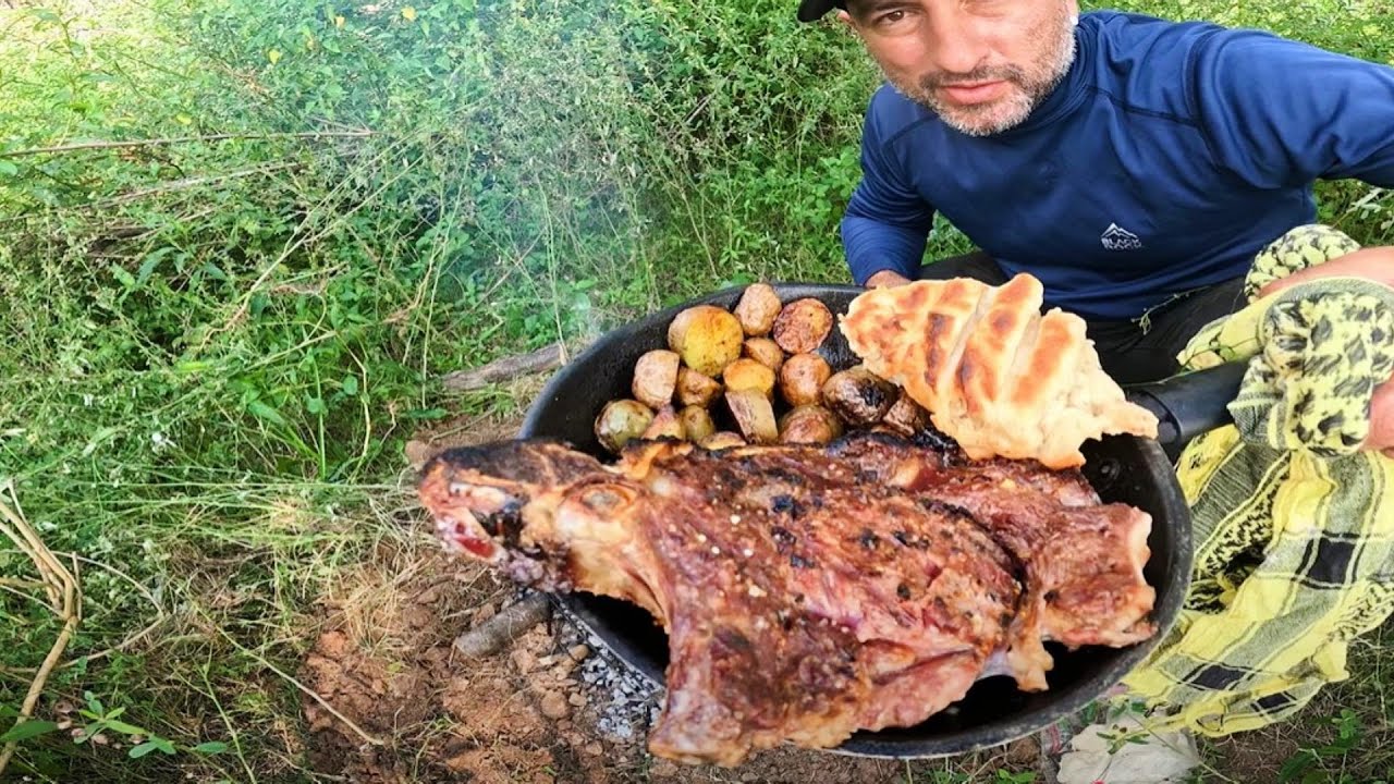 Pesca y cocina a la orilla del río, carne asada y pan casero, pesca urbana