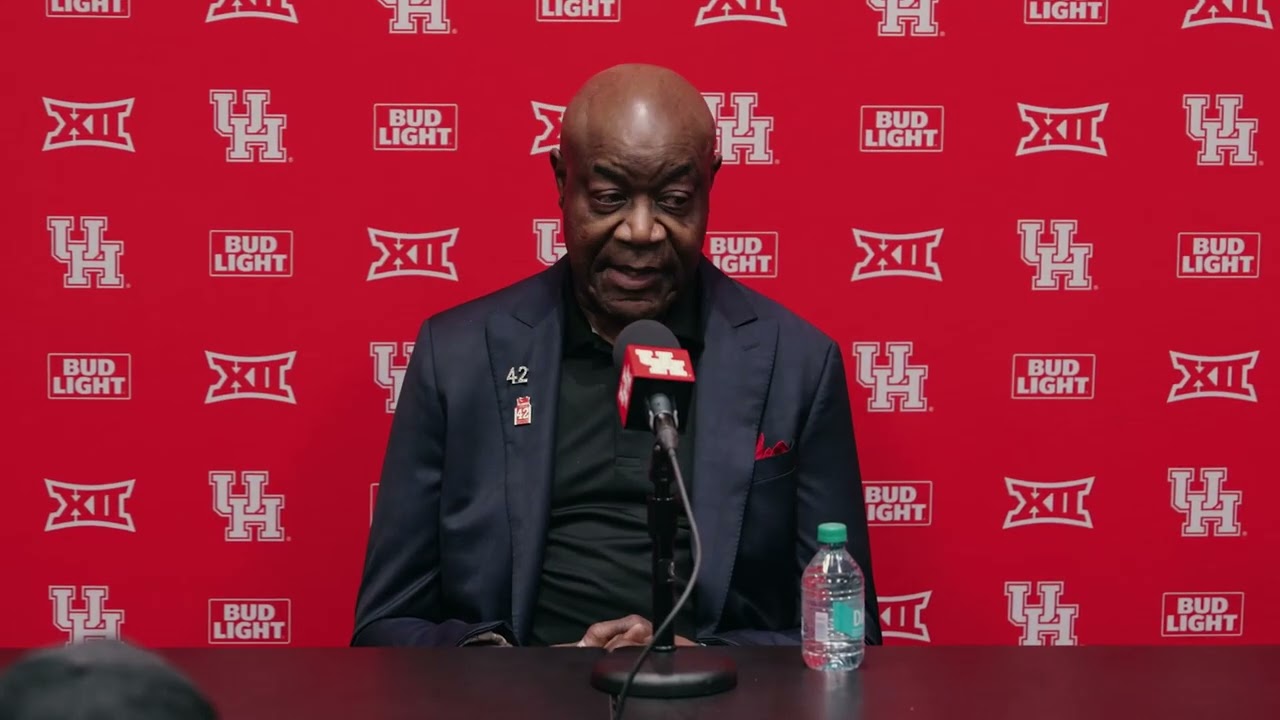 Dwight Davis Jersey Retirement Press Conference