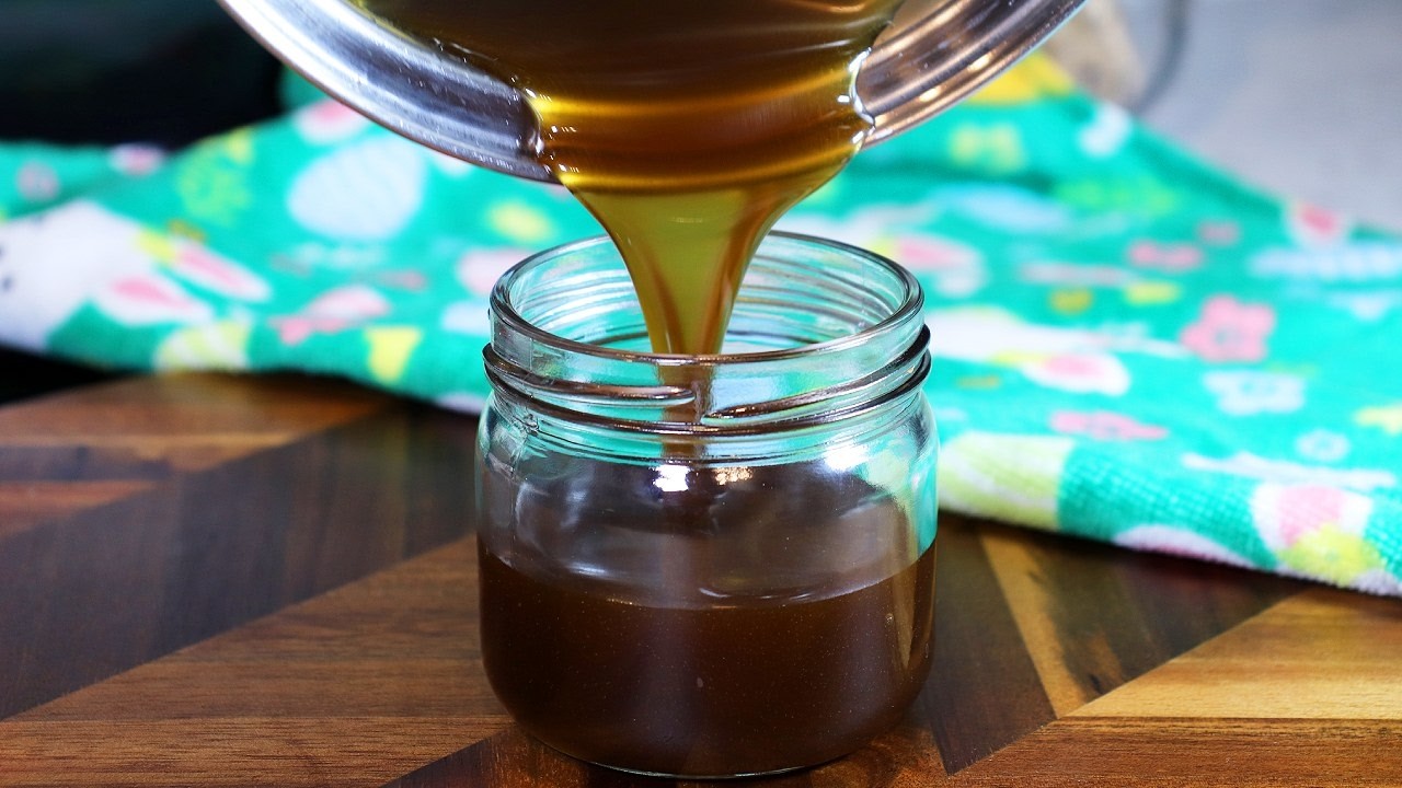 Homemade Pancake Syrup (Better Than Store Bought!)
