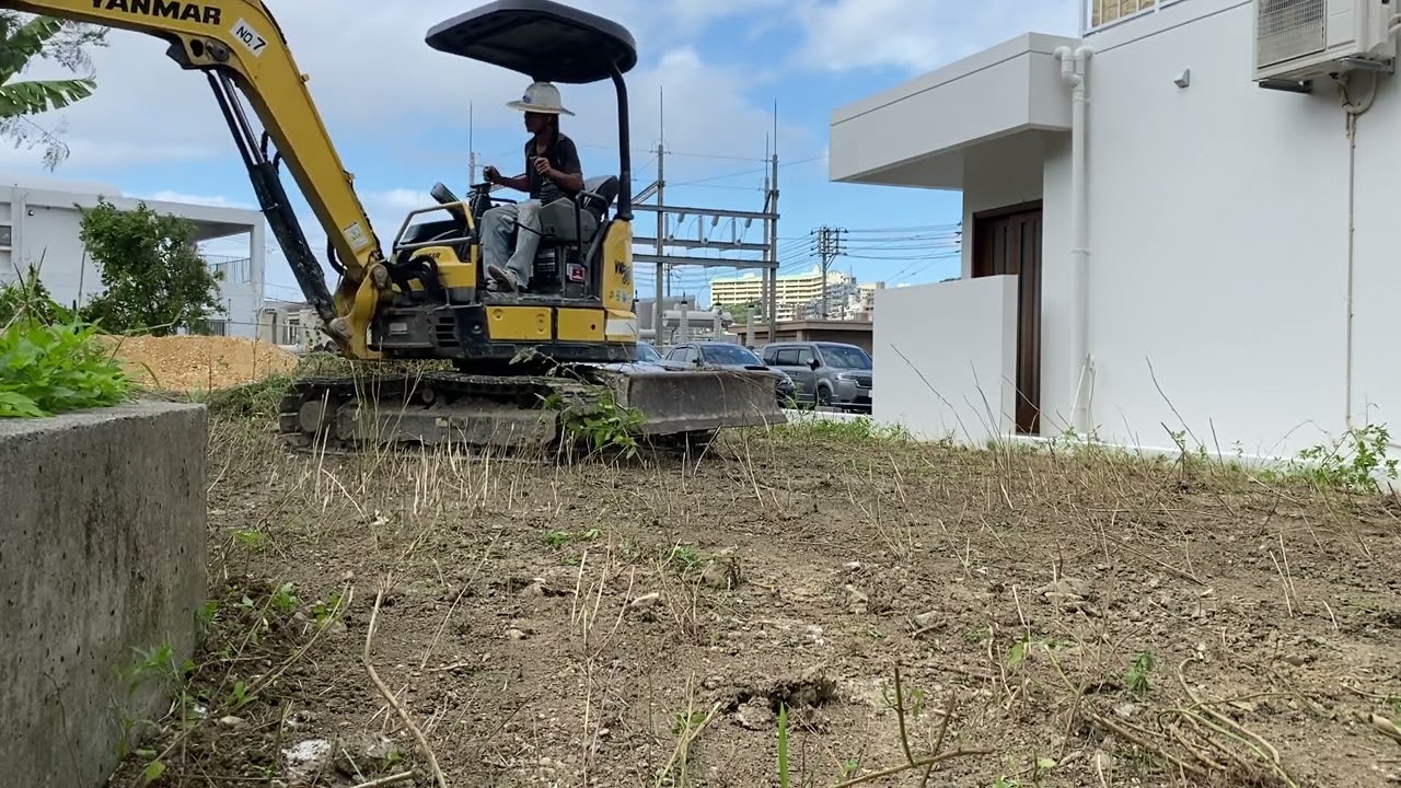 Excavator - C&agrave;o Đất V&agrave; Cỏ C&ugrave;ng Em Nh&eacute; #maydao #excavator #mayxuc