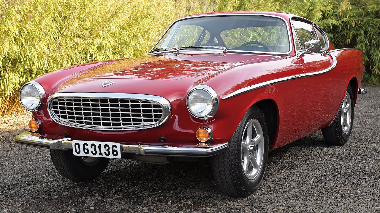 Restored 1966 Volvo 1800S - Cold start & Test drive