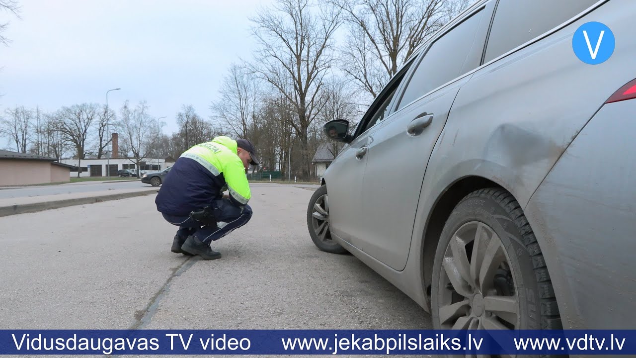 Jēkabpilī šoferi nesteidzas uzlikt ziemas riepas