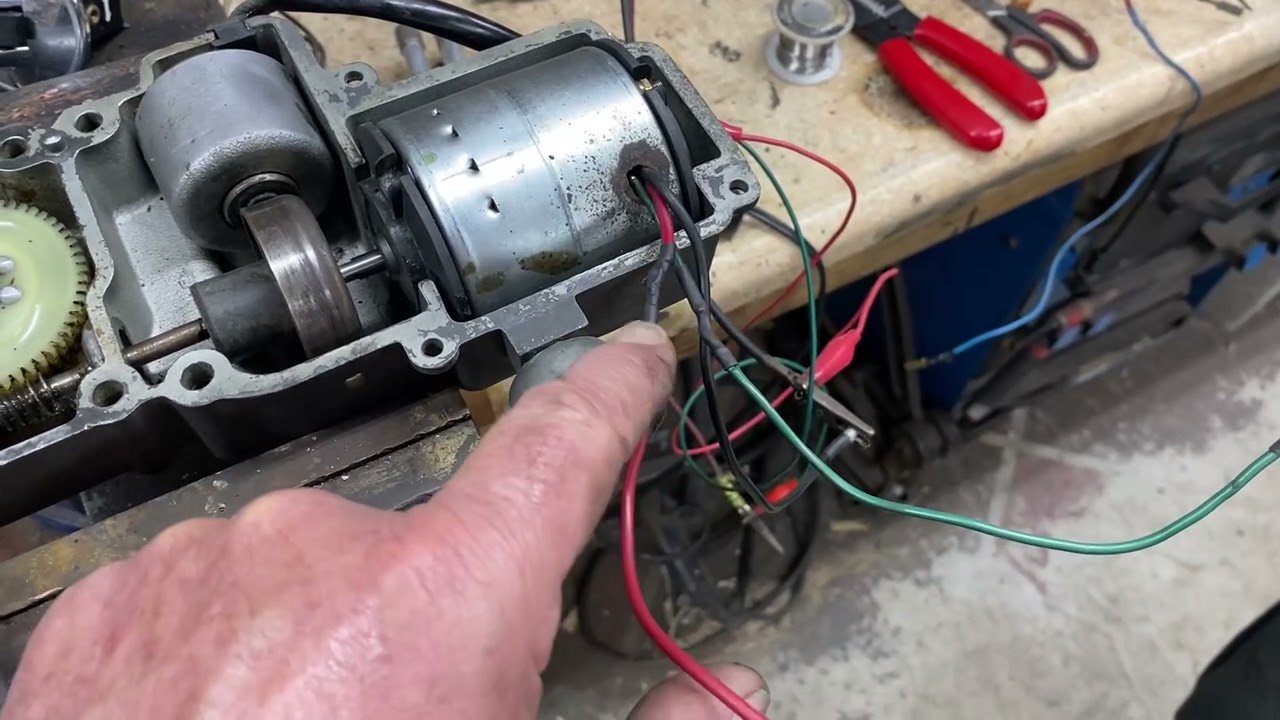1961 Rolls Royce Silver Cloud Window Regulator test after repairs.