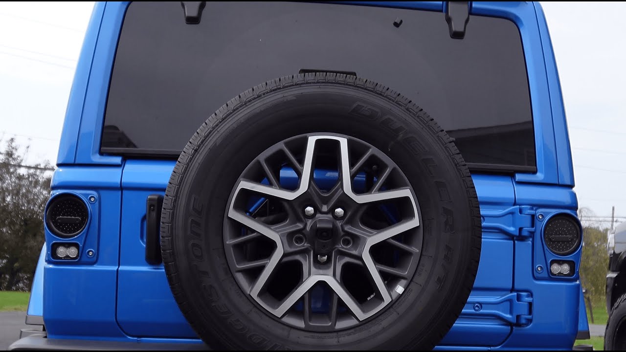 Задние фонари Motobilt с высоким клиренсом (обязательно)