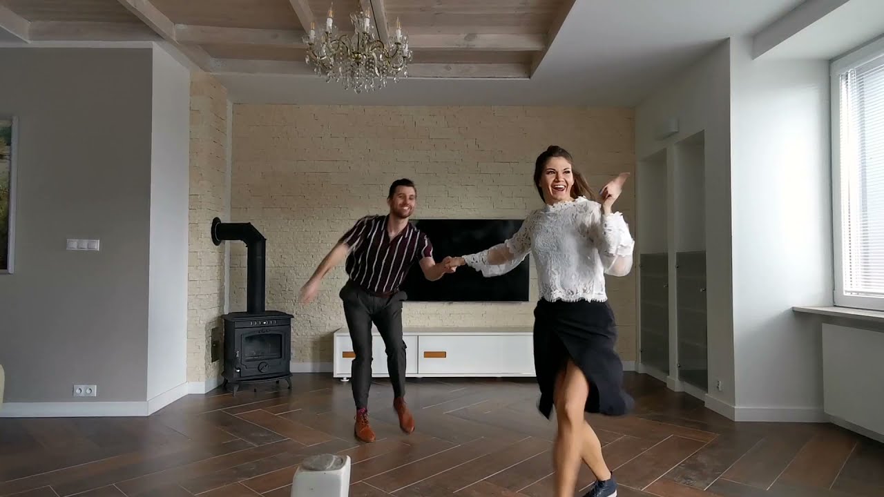 Grzegorz & Agnieszka Cherubinska (Poland) dancing to - I've Got To Be A Rug Cutter