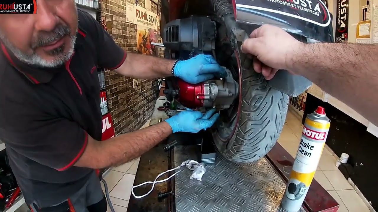 HONDA FORZA 250 LERDE DİFERANSİYEL YAĞI NASIL DEĞİŞİR USTAEĞİTCİ FARKIYLA