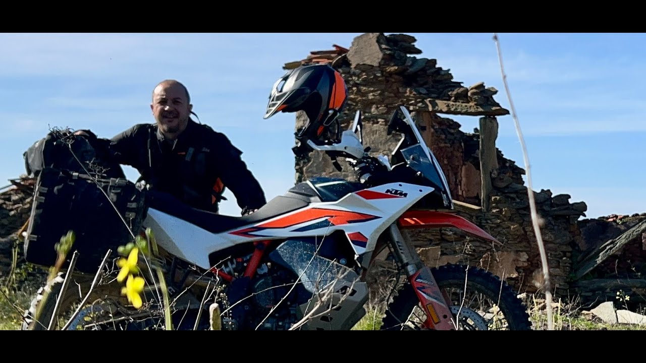 Portugal Adventure Country Track 2024 KTM 890 Adventure R