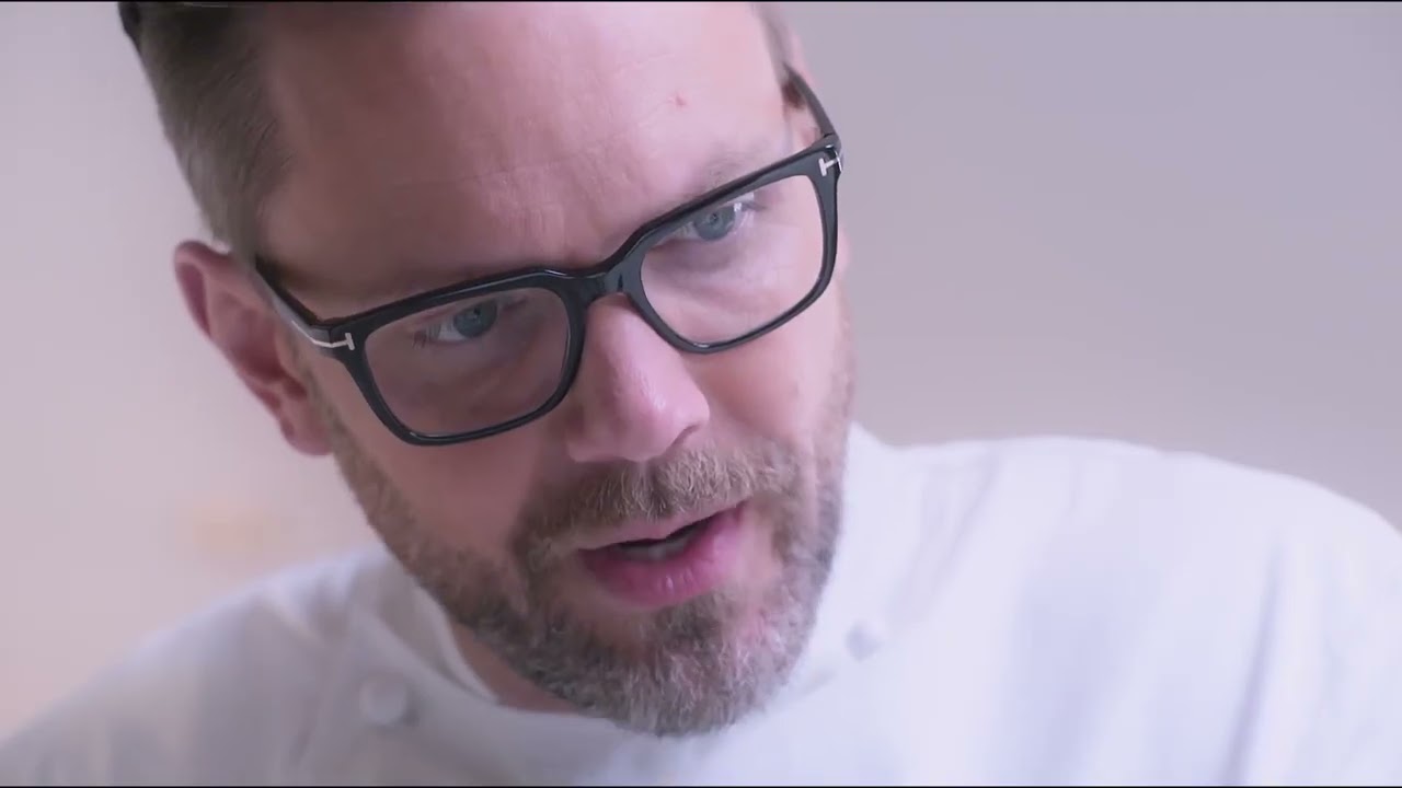 Joel McHale's Cameo in 