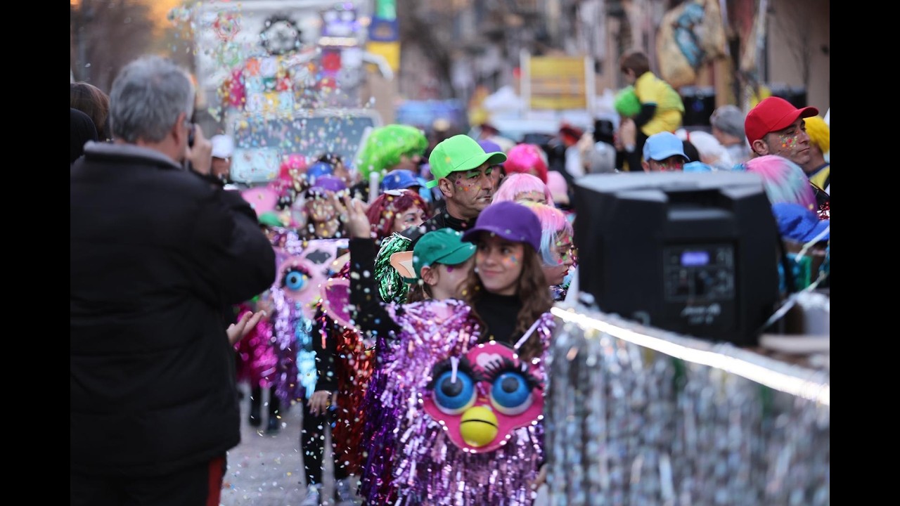 Resum totes les comparses de la rua de Carnaval 2026