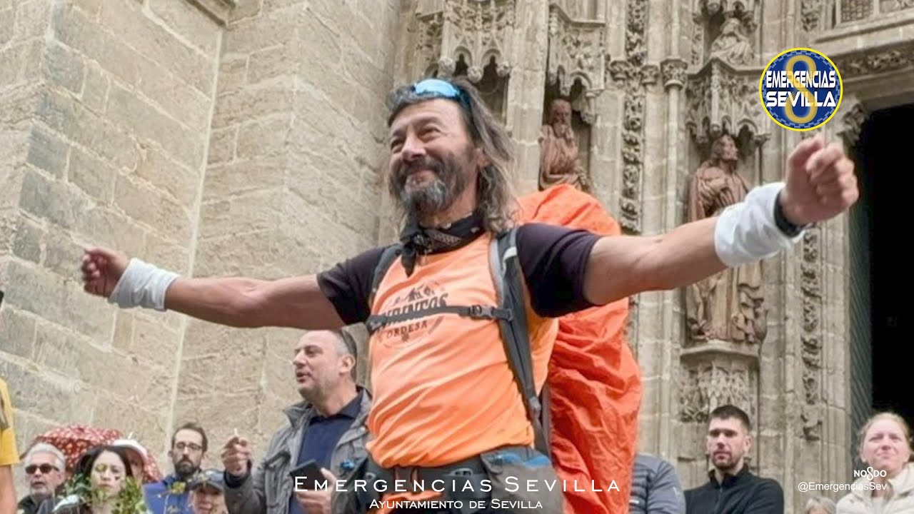 Así llegaba Manuel Alba, Inspector de Policía Local, a Sevilla tras 2800 km. caminando