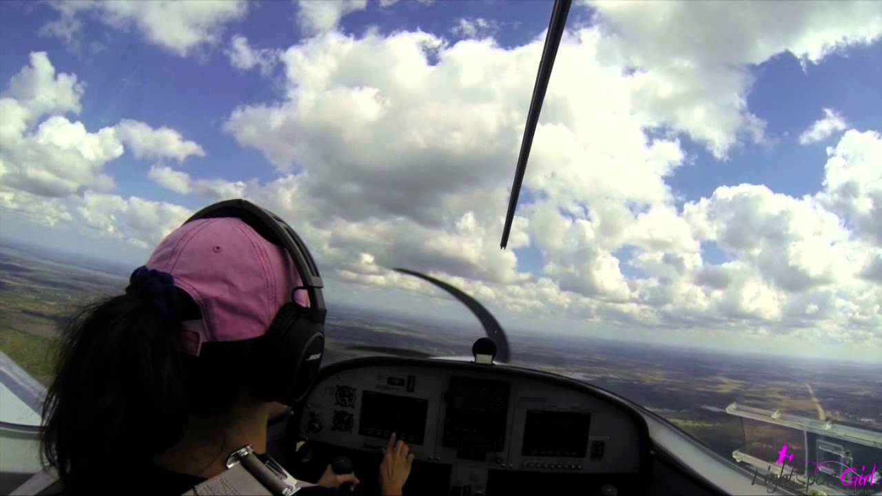 LightSport Girl, Happy beginnings... Czech Sport Cruiser Aircraft